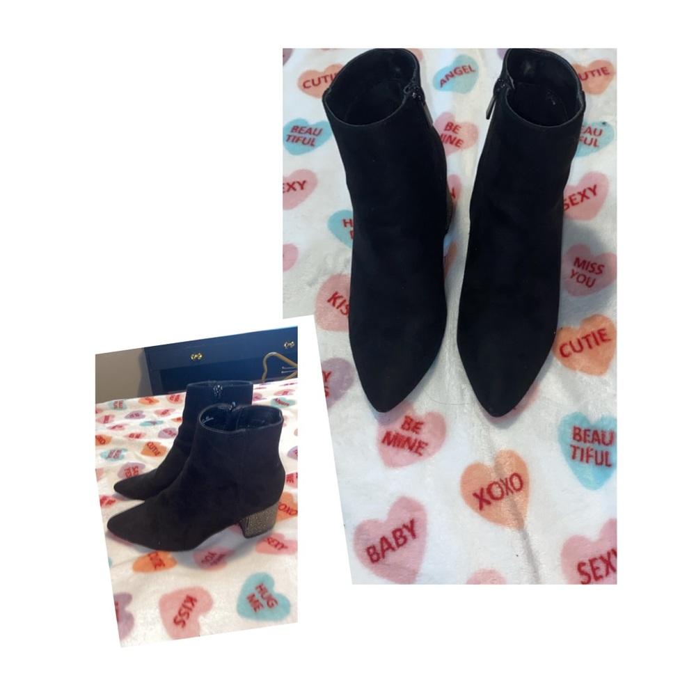 Elegant Black Ankle Boots